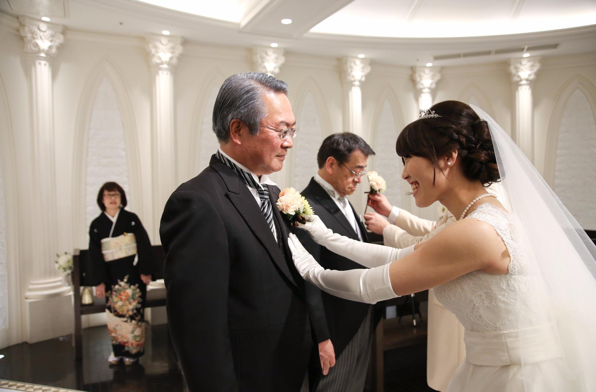 大好きなものを詰め込んだWeddingの挙式画像