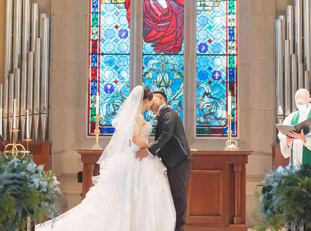 笑いあり涙あり、サプライズ満載の結婚式の挙式実例画像