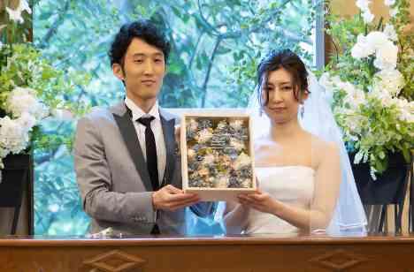 「食」にこだわる、新緑薫るあたたかな結婚式の挙式画像