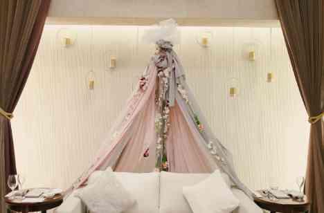 大好きな人達と笑いあり涙ありのWEDDINGの披露宴画像