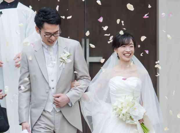 家族と大切な人へ感謝を伝えるWEDDINGの挙式実例画像