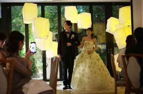 ワンちゃんと一緒のSpring Weddingの演出画像