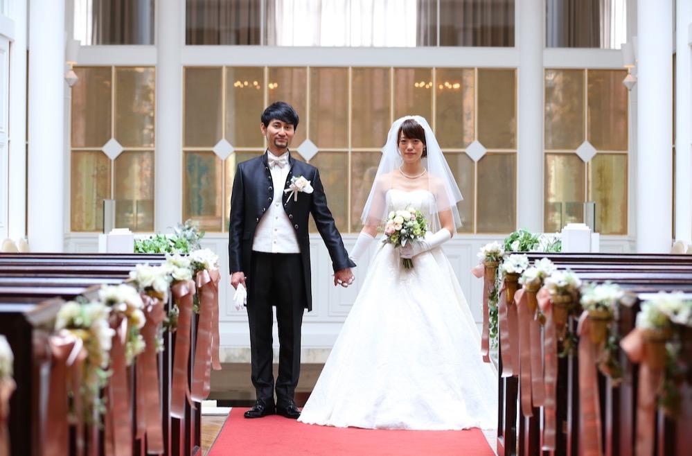 音楽をテーマにしたお二人らしい結婚式の挙式画像