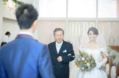 ~思い出の場所を結婚式でも~の挙式画像