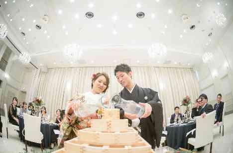 ~思い出の場所を結婚式でも~の披露宴画像