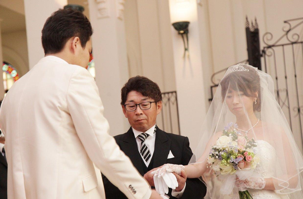 花嫁の夢を詰め込んだ憧れのウエディングパーティの挙式画像