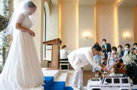 リゾートをテーマにしたハワイアンWedding♪の挙式画像