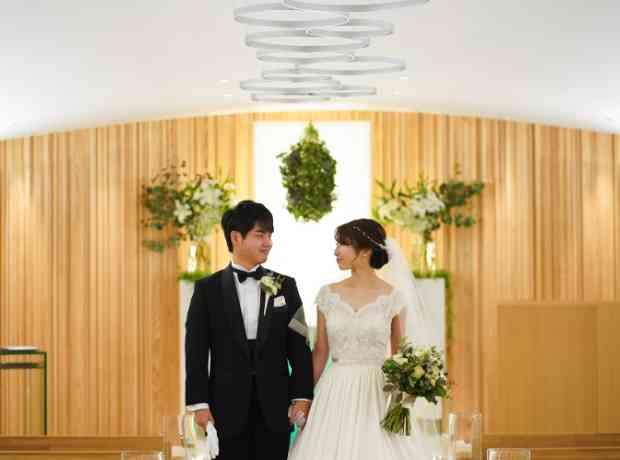 家族と一緒に（季節：冬／人数10名）の挙式実例画像