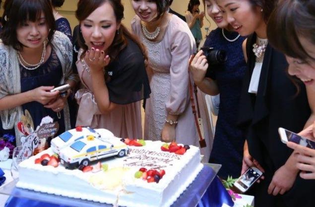ふたりのこだわりが詰まった笑顔溢れる温かい結婚式の披露宴画像