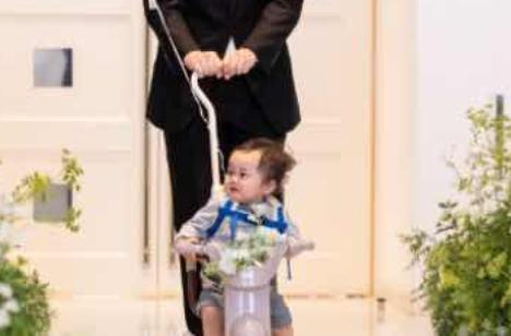 世界で一番かっこよくて可愛いパパとママの結婚式の挙式画像