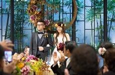 愛あるサプライズが詰まった心温まる結婚式の披露宴画像
