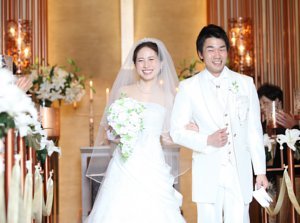 美味しい料理でおもてなし！笑顔溢れるＷＥＤＤＩＮＧの挙式実例画像