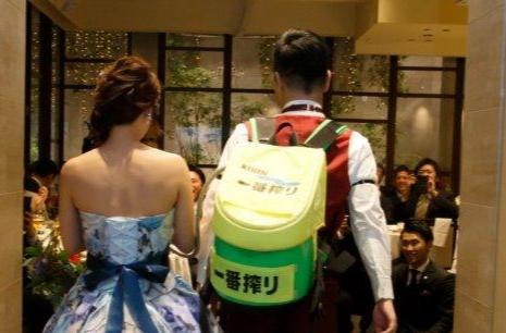 笑いが絶えない!HAPPYウェディング♪の披露宴画像