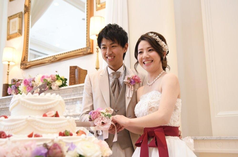 ～10年の絆、そして11年を迎える記念日weddiの披露宴画像