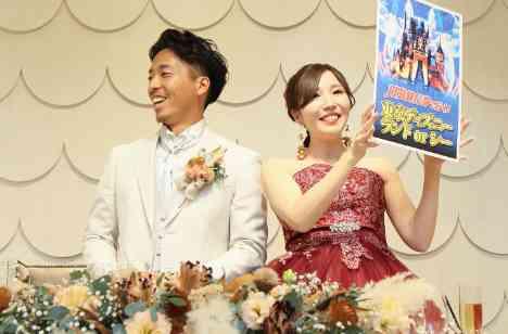 秋のお花をふんだんに使ったこだわりのパーティーの演出画像