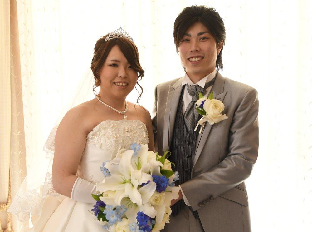 アットホームな雰囲気で笑顔溢れるご結婚式の挙式実例画像