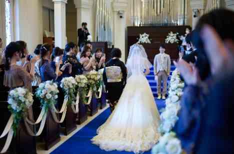 ゲストとの繋がりを大切にした結婚式!の挙式画像