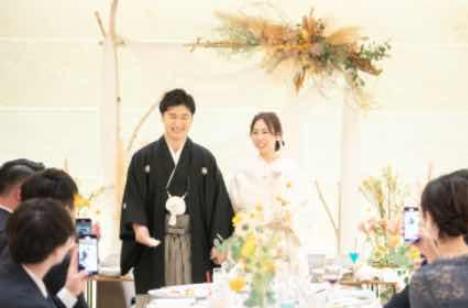 ナチュラルな空間を彩って五感で楽しむおもてなしの披露宴画像