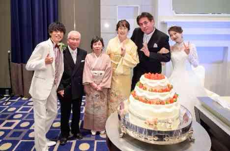 ゲストの皆様と楽しむ！おふたりらしいご結婚式の披露宴画像