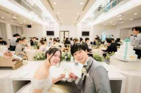 思い出たくさんの Wedding partyにの披露宴画像