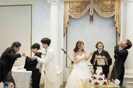ゲストとつくる！笑顔がいっぱい溢れた結婚式♪の披露宴画像