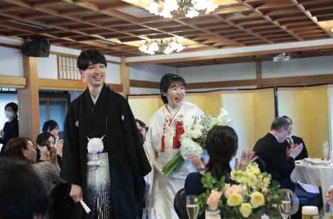 【ありがとう】感謝の想いを届けるWeddingの披露宴画像