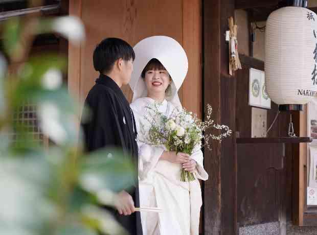 「感謝」の気持ちを伝えるアットホームWeddingの挙式実例画像