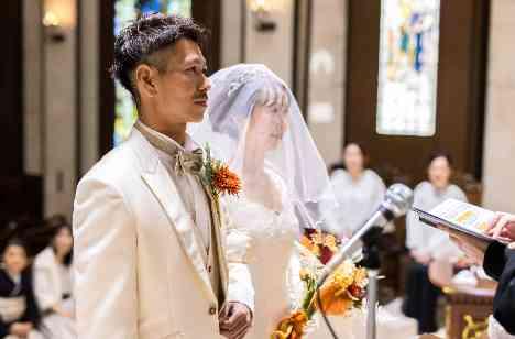 至高橙色！こだわりＷＥＤＤＩＮＧ♪♪の挙式画像