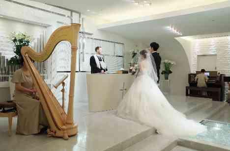 ”DUCLASS WEDDING REPORT”の挙式画像