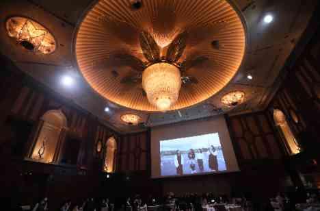 ”DUCLASS WEDDING REPORT”の演出画像