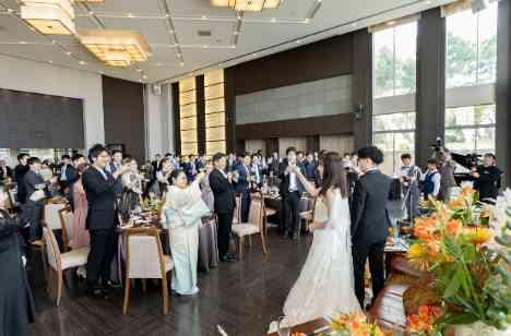 好きを詰め込んだ自分たちらしい結婚式の披露宴画像