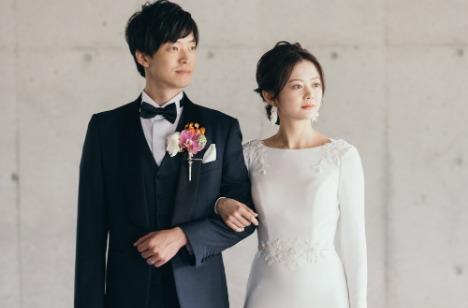 感謝の気持ちを伝えたアットホームweddingの披露宴画像