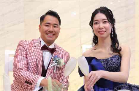 来てくれたゲストに感謝を伝える結婚式の披露宴画像