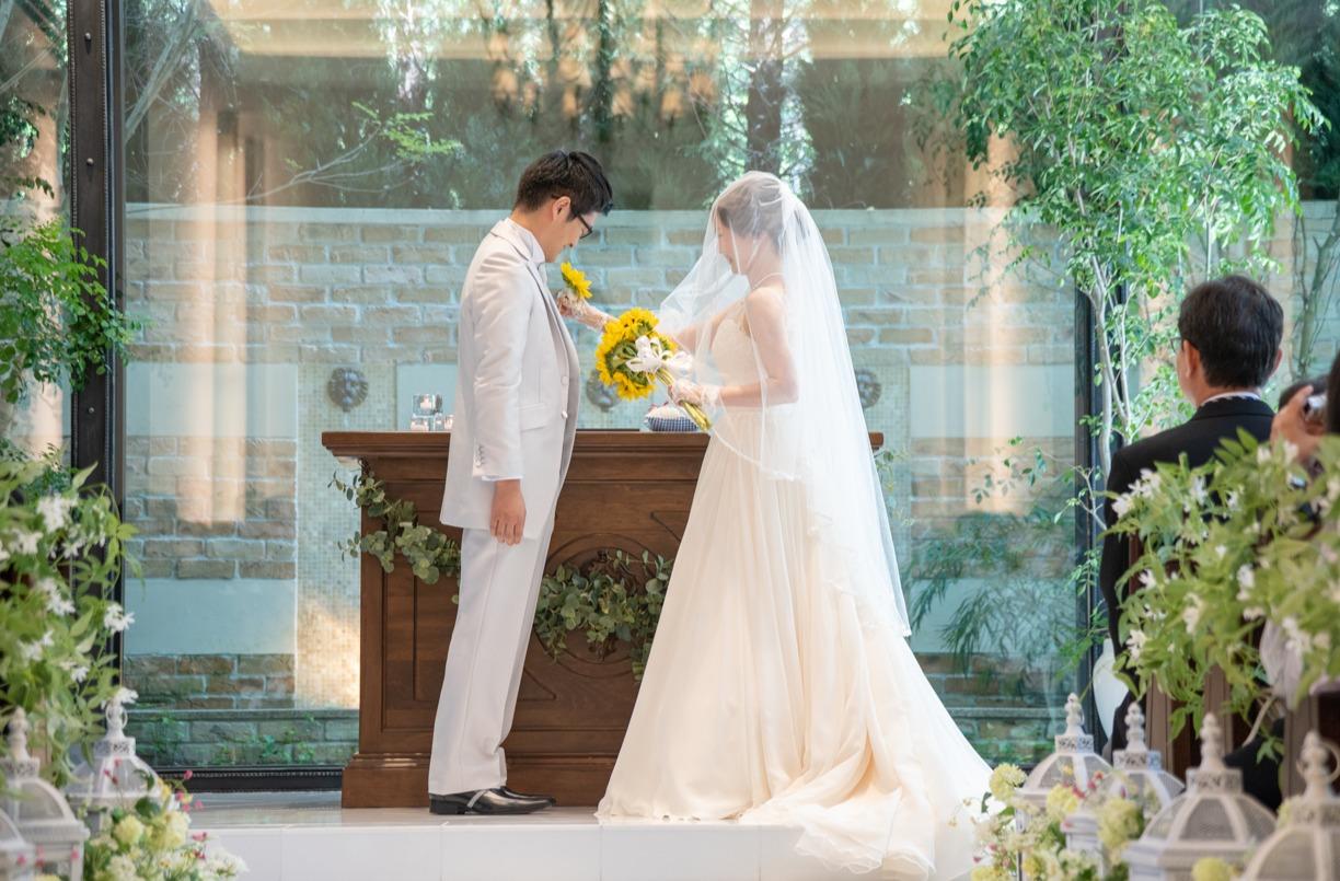 笑いあり涙ありのオリジナル結婚式の挙式画像