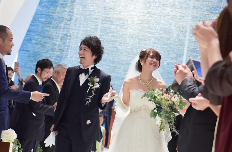 ∞Weddingの挙式画像