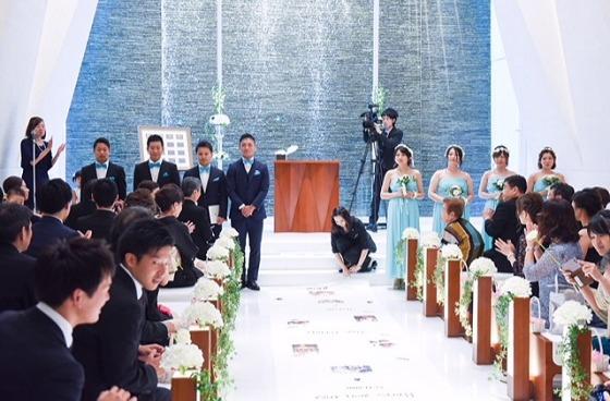 ~笑顔溢れるヒマワリwedding~の挙式画像