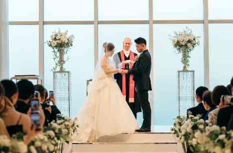 新婦様の想いがたくさん詰まった結婚式の挙式画像