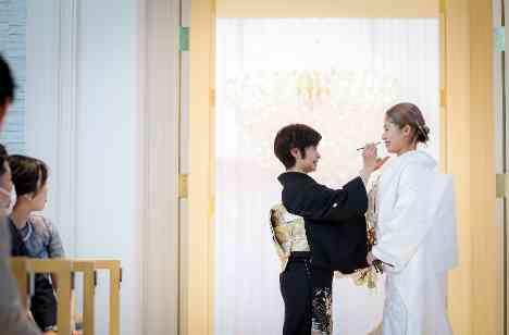 おふたりの好きを集めたたいせつなご結婚式の挙式画像
