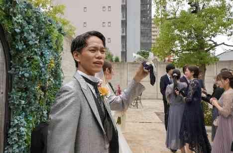 笑顔に包まれたこだわりたくさんパーティーの披露宴画像