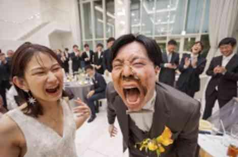 wedding theme: 笑う星と海の披露宴画像