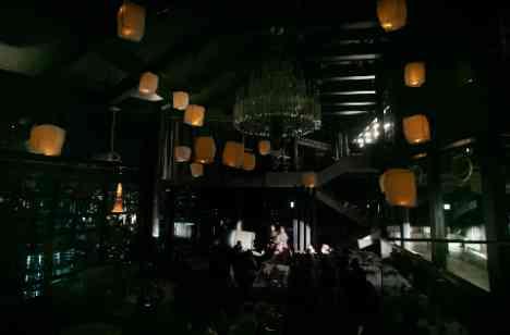 汐留の夜景とランタンセレモニ꙳✧˖°の演出画像