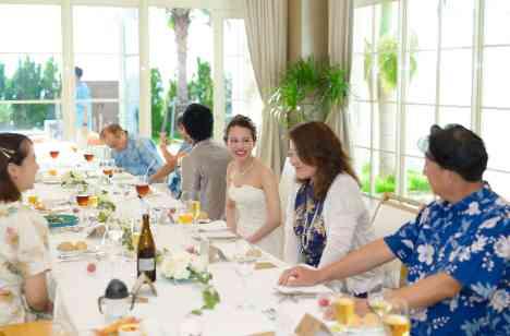 ご親族と過ごす心温まるWedding♡の披露宴画像