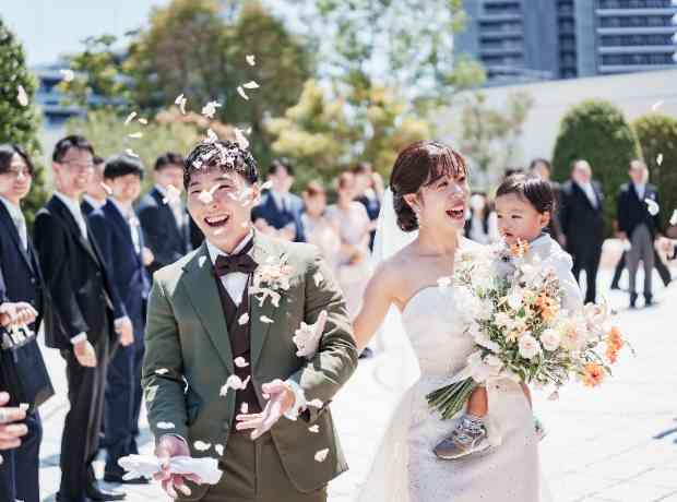家族の絆を大切に！素敵なファミリー婚の挙式実例画像