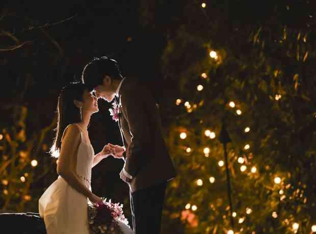 ゲストと同じ目線で楽しむおふたりらしい結婚式の挙式実例画像