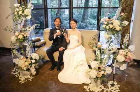 空間づくりからこだわった理想の結婚式の演出画像