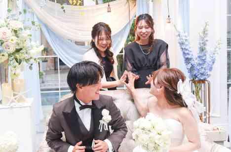 お子様も一緒に過ごせる貸し切り結婚式の披露宴画像