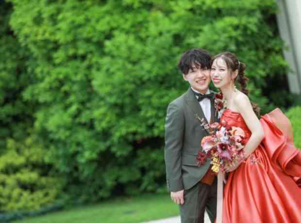 陽だまりのような温かさを感じられる結婚式の挙式実例画像