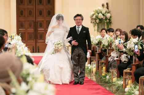 【上品×開放感】憧れを詰め込んだ結婚式の挙式画像