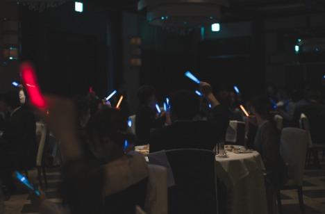 みんなと笑顔あふれるウェディング♡♡の披露宴画像