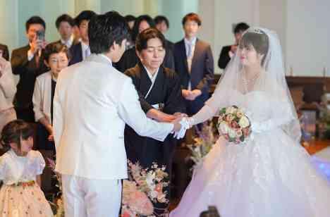 出会いはサークル！仲間と奏でる演奏にご注目の挙式画像